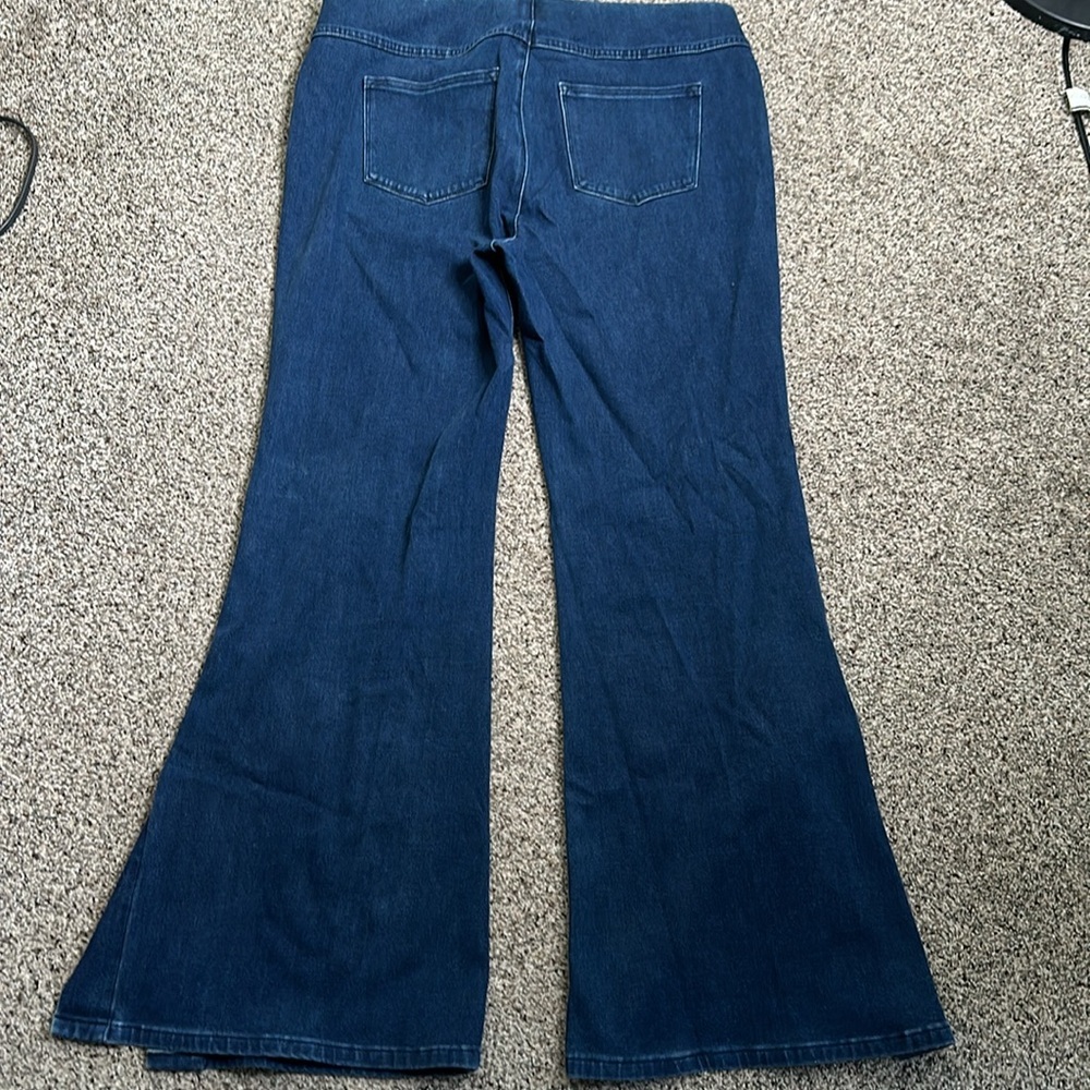 Soft surroundings flare leg slits hem pull on jeans size large blue - Picture 4 of 7